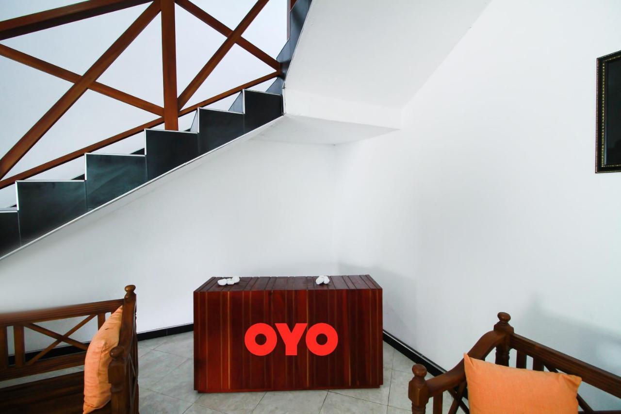Hotel By The C Uswetakeiyawa Exterior foto